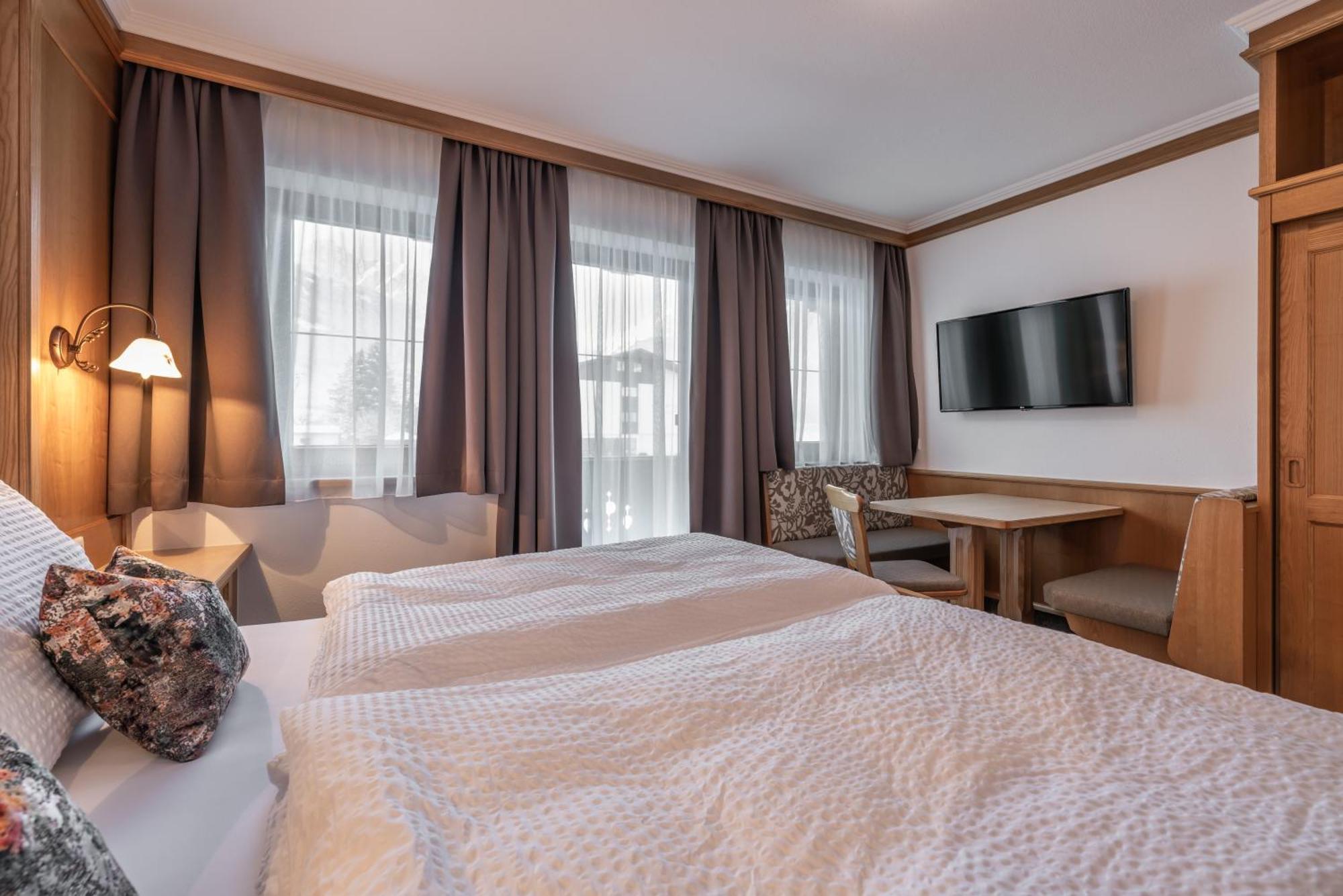 Appartements Penzinghof Mayrhofen Kamer foto